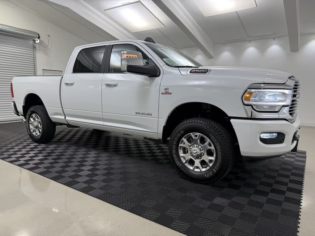 2024 RAM 2500 Laramie Crew Cab 4WD