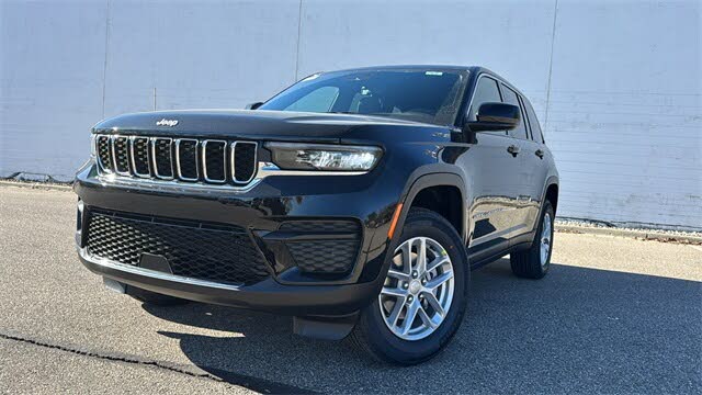 2025 Jeep Grand Cherokee Laredo X 4WD