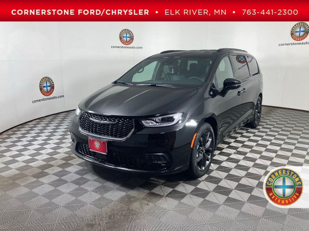 2026 Chrysler Pacifica Select FWD