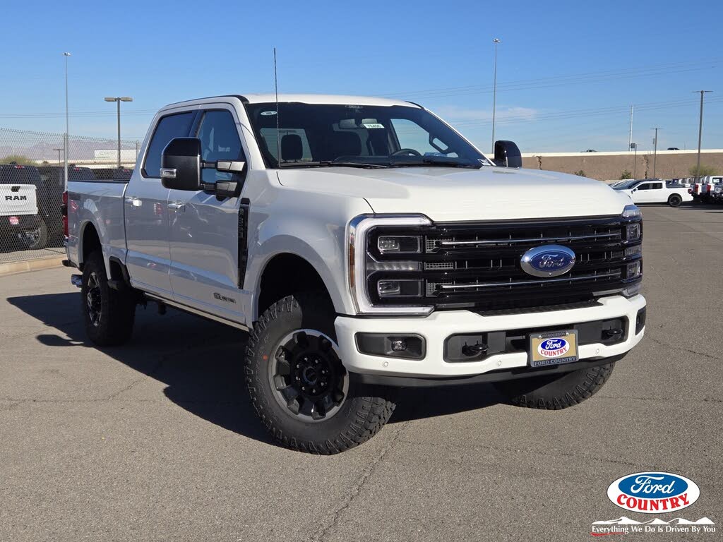 2026 Ford F-350 Super Duty Platinum Crew Cab 4WD