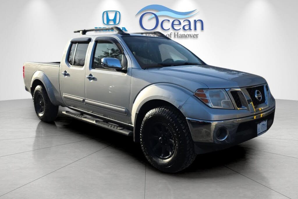 2009 Nissan Frontier LE Crew Cab 4WD