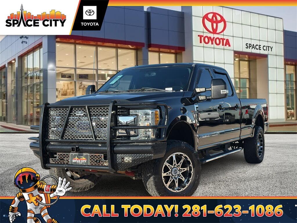 2017 Ford F-250 Super Duty Lariat Crew Cab 4WD