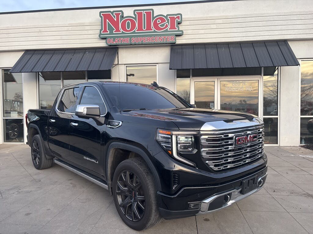 2022 GMC Sierra 1500 Denali Crew Cab 4WD