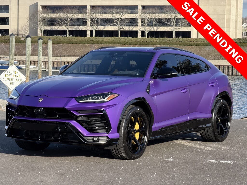 2022 Lamborghini Urus AWD