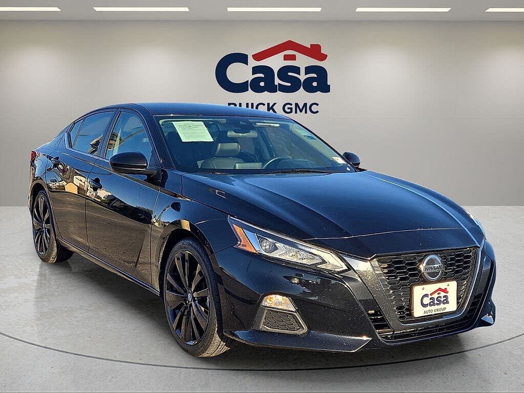2022 Nissan Altima 2.5 SR FWD