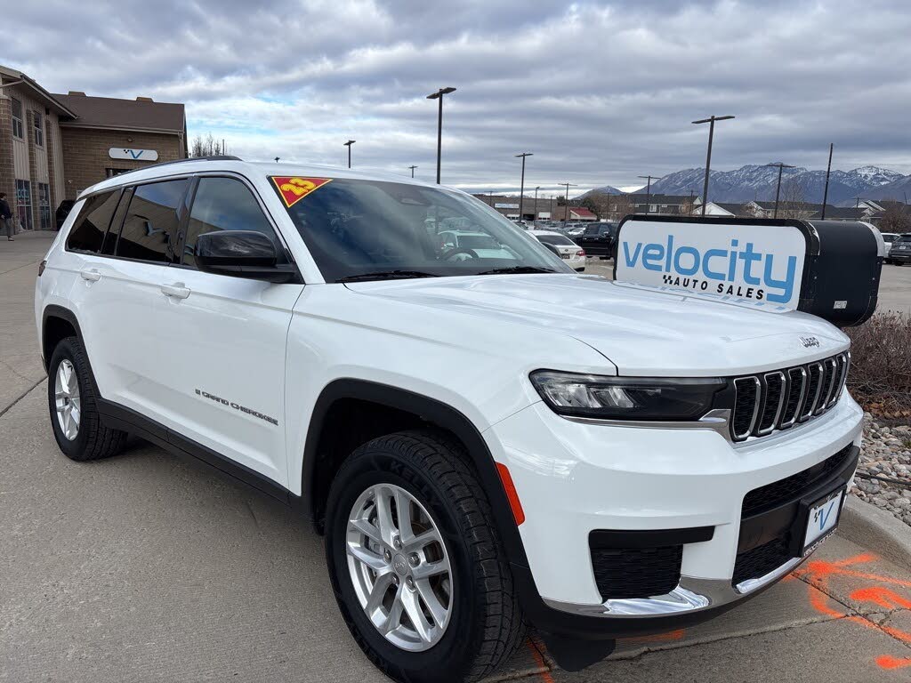 2023 Jeep Grand Cherokee L Laredo 4WD