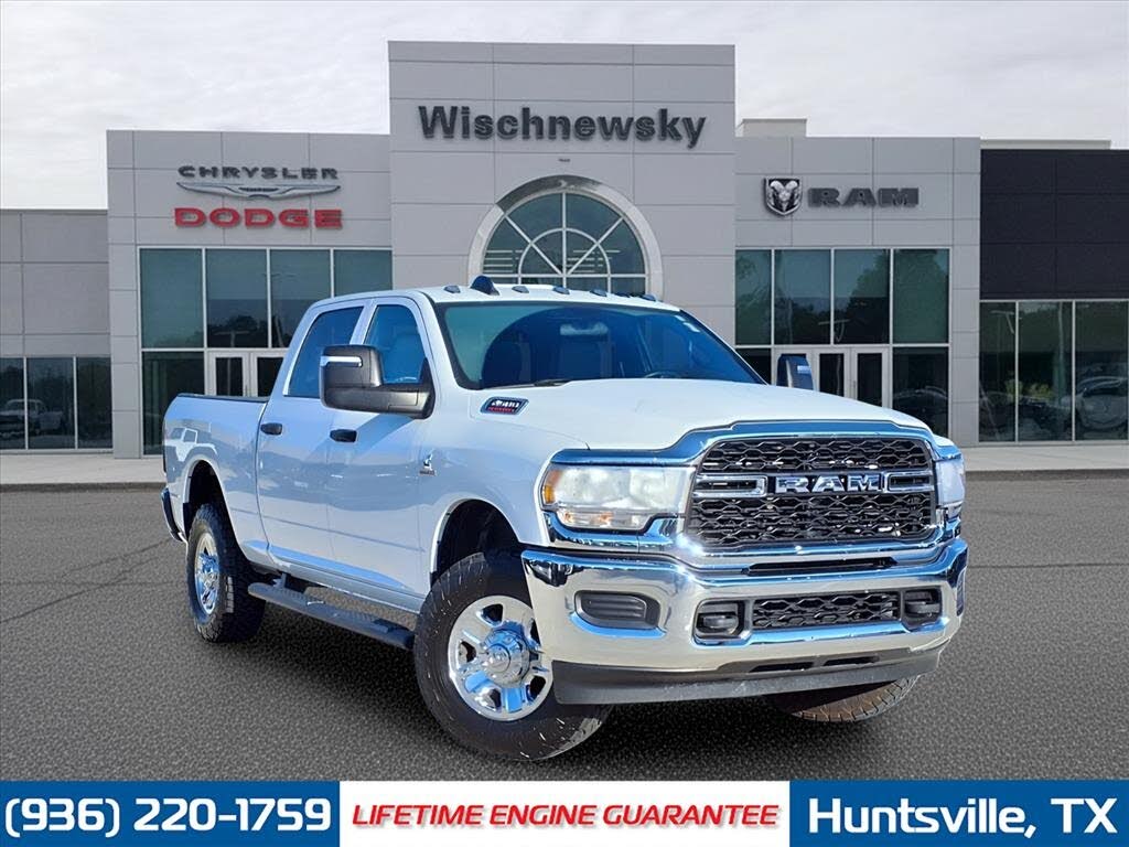 2024 RAM 2500 Tradesman Crew Cab 4WD