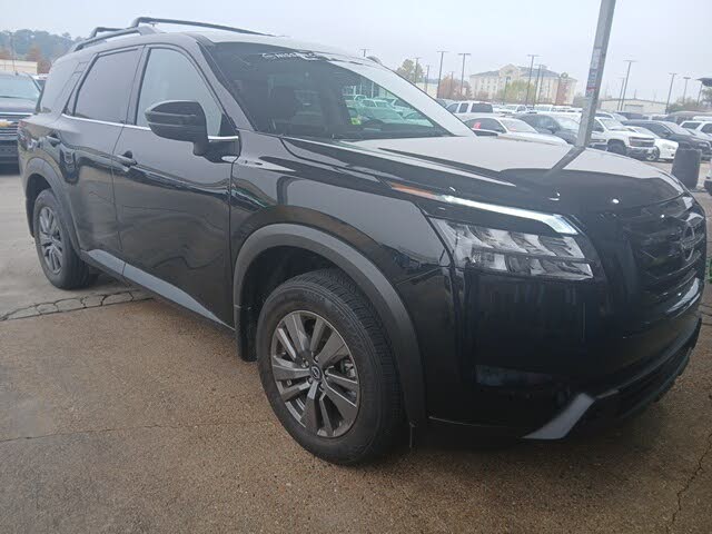 2025 Nissan Pathfinder SV FWD