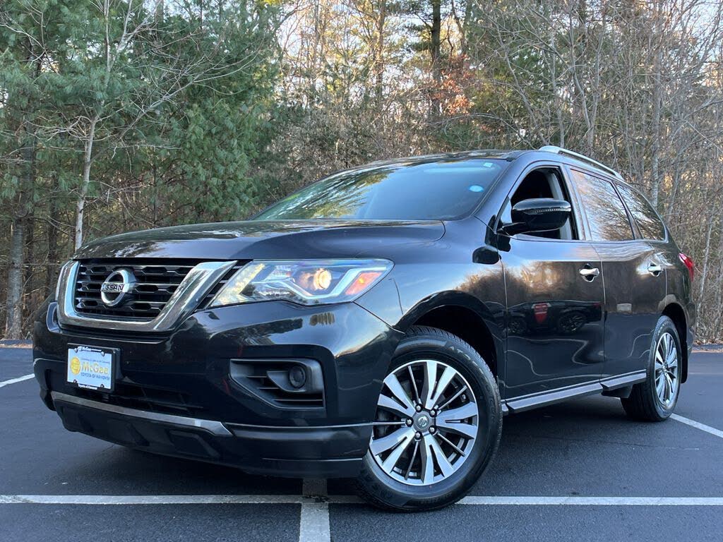 2017 Nissan Pathfinder S 4WD