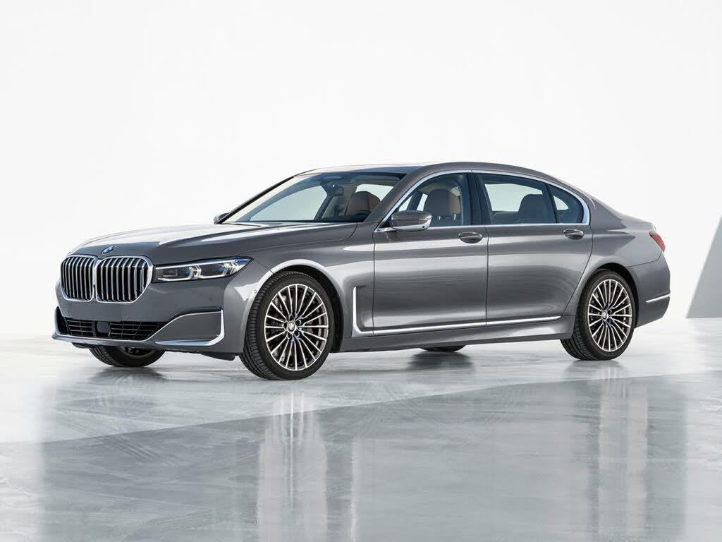 2021 BMW 7 Series 740i RWD