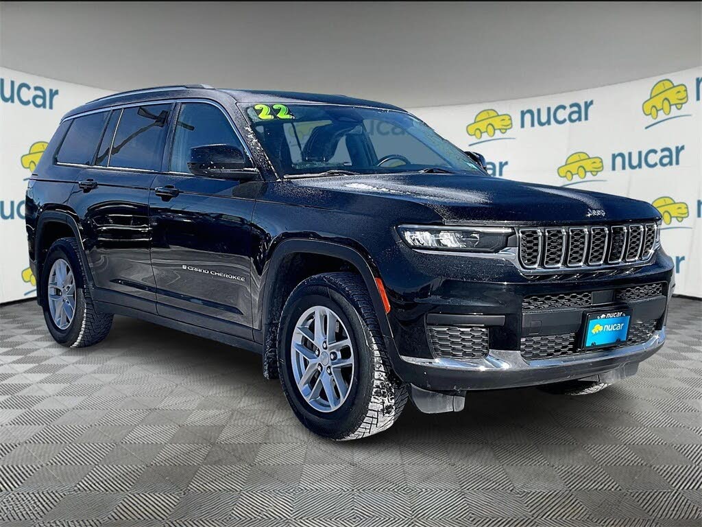 2022 Jeep Grand Cherokee L Laredo 4WD