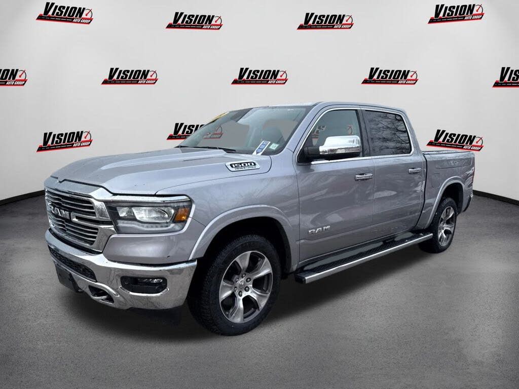 2022 RAM 1500 Laramie Crew Cab 4WD