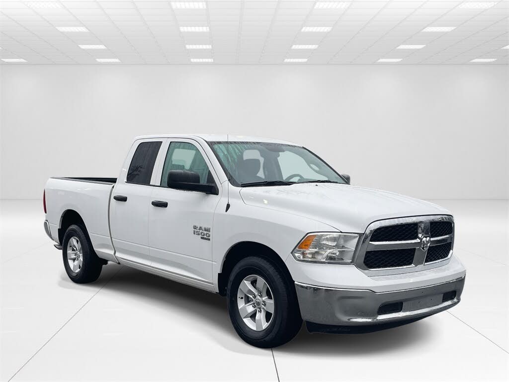 2024 RAM 1500 Classic SLT Quad Cab RWD