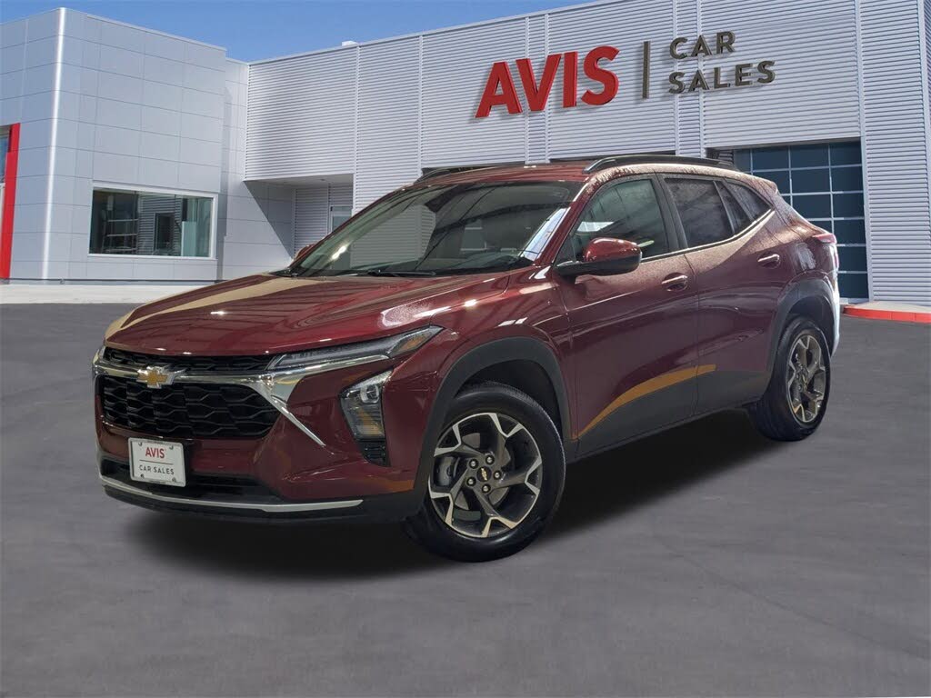 2025 Chevrolet Trax LT FWD