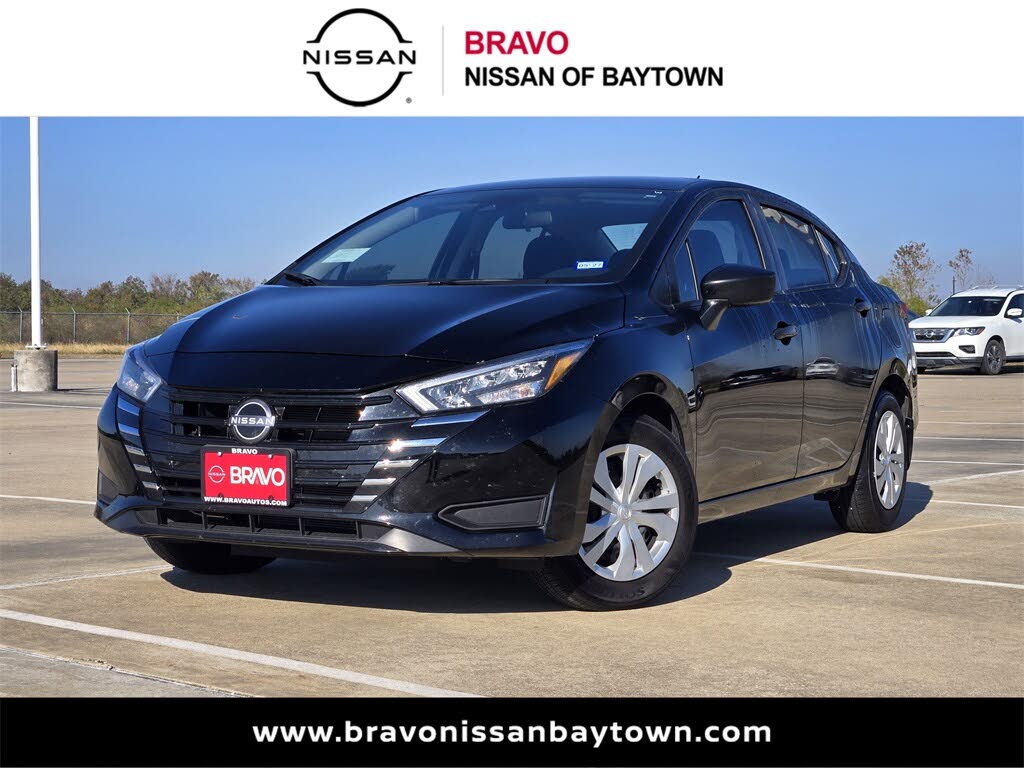 2025 Nissan Versa S FWD