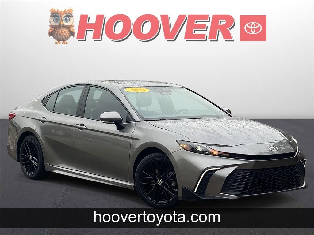 2025 Toyota Camry SE FWD