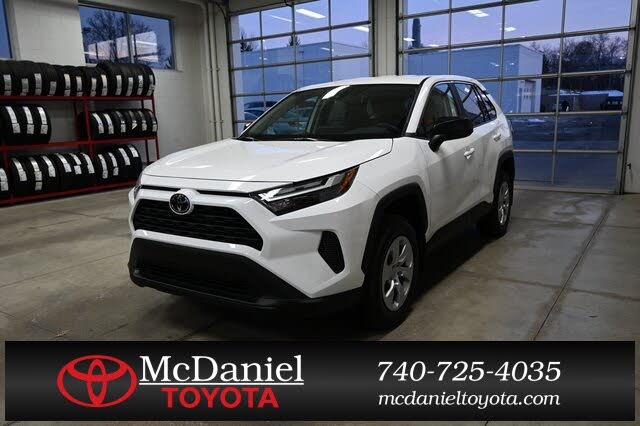 2025 Toyota RAV4 LE AWD