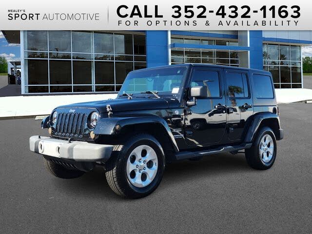 2013 Jeep Wrangler Unlimited Sahara 4WD