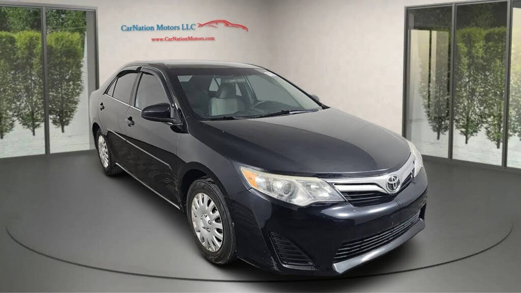 2013 Toyota Camry LE