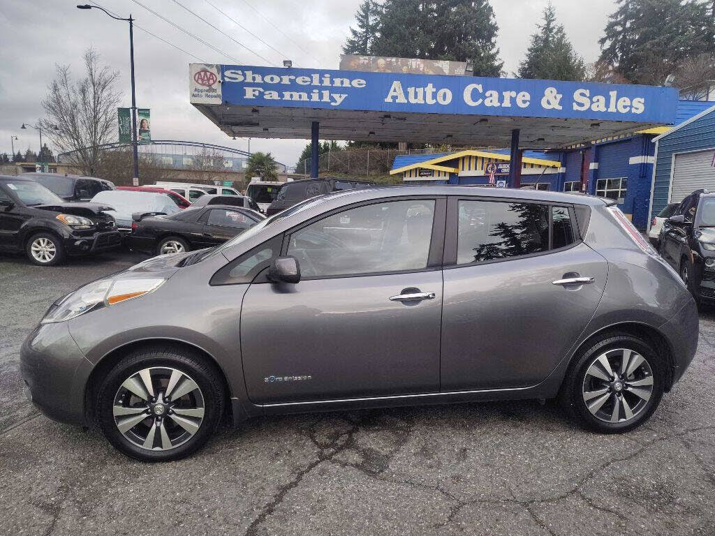 2015 Nissan LEAF S