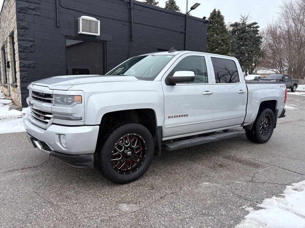 2016 Chevrolet Silverado 1500 LTZ Z71 Crew Cab 4WD