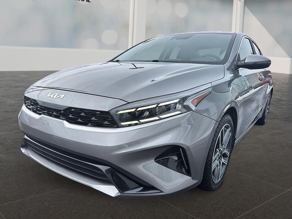 2022 Kia Forte EX FWD