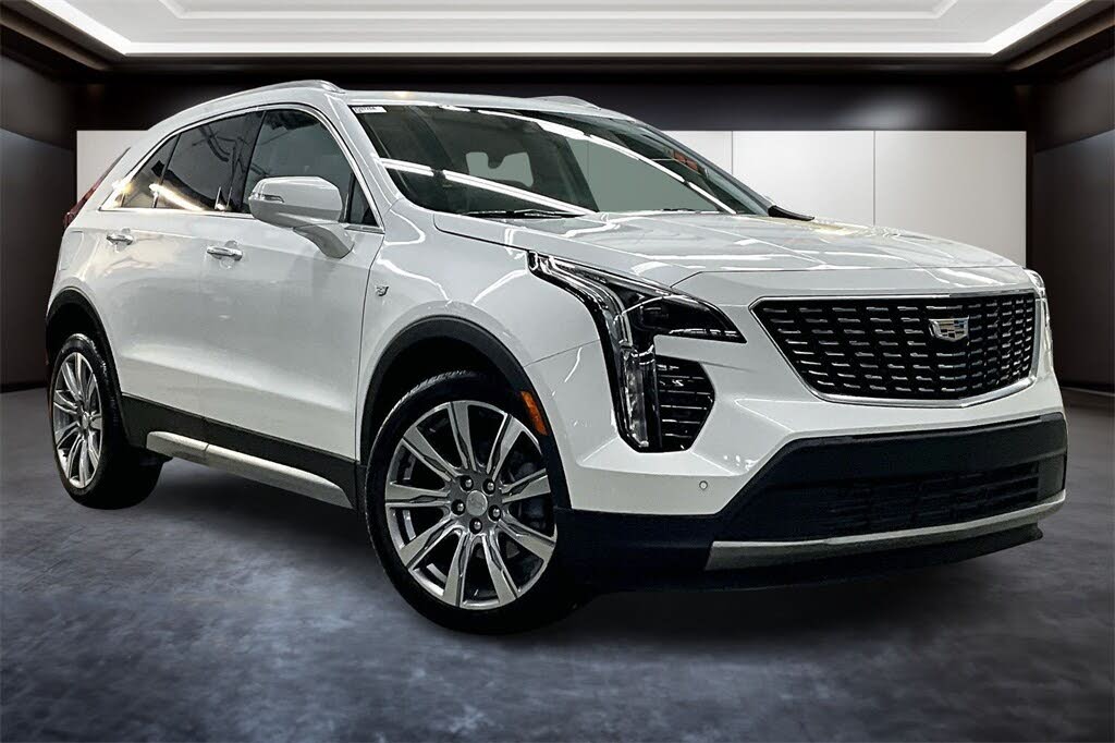 2023 Cadillac XT4 Premium Luxury AWD