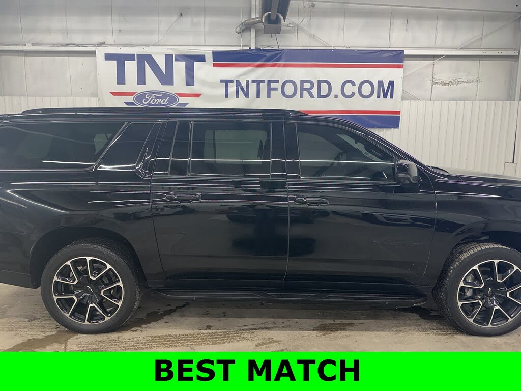 2024 Chevrolet Suburban RST 4WD