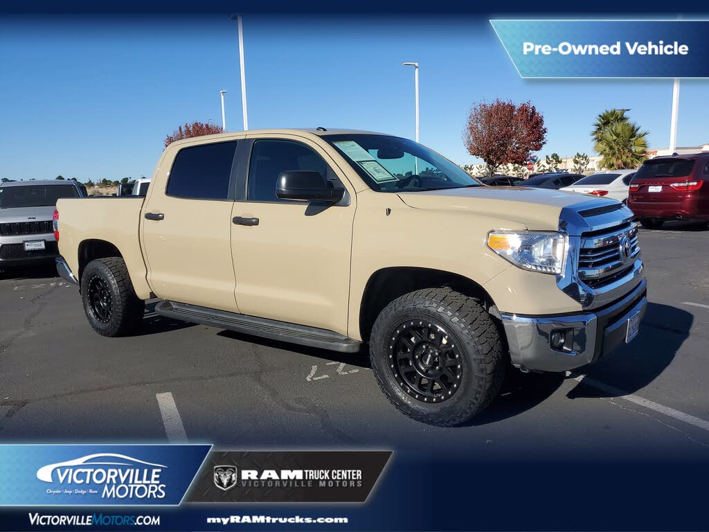 2017 Toyota Tundra SR5 CrewMax 4.6L