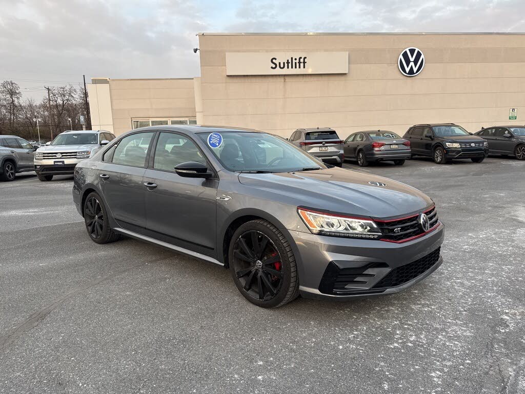 2018 Volkswagen Passat V6 GT FWD