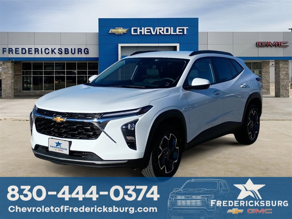 2024 Chevrolet Trax LT FWD