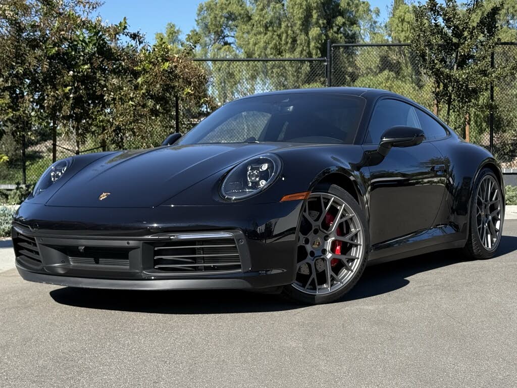 2024 Porsche 911 Carrera S Coupe RWD