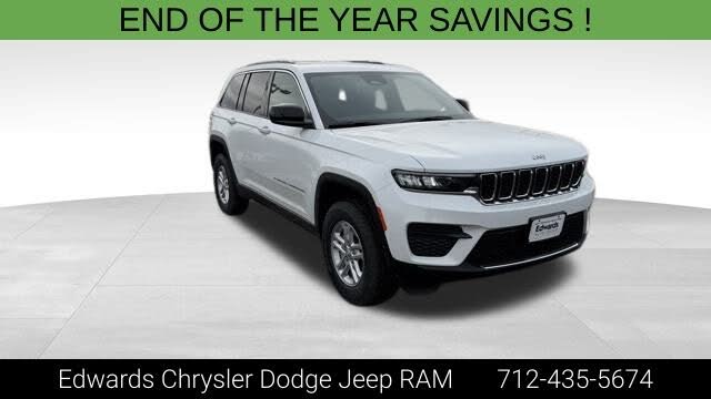 2025 Jeep Grand Cherokee Laredo 4WD