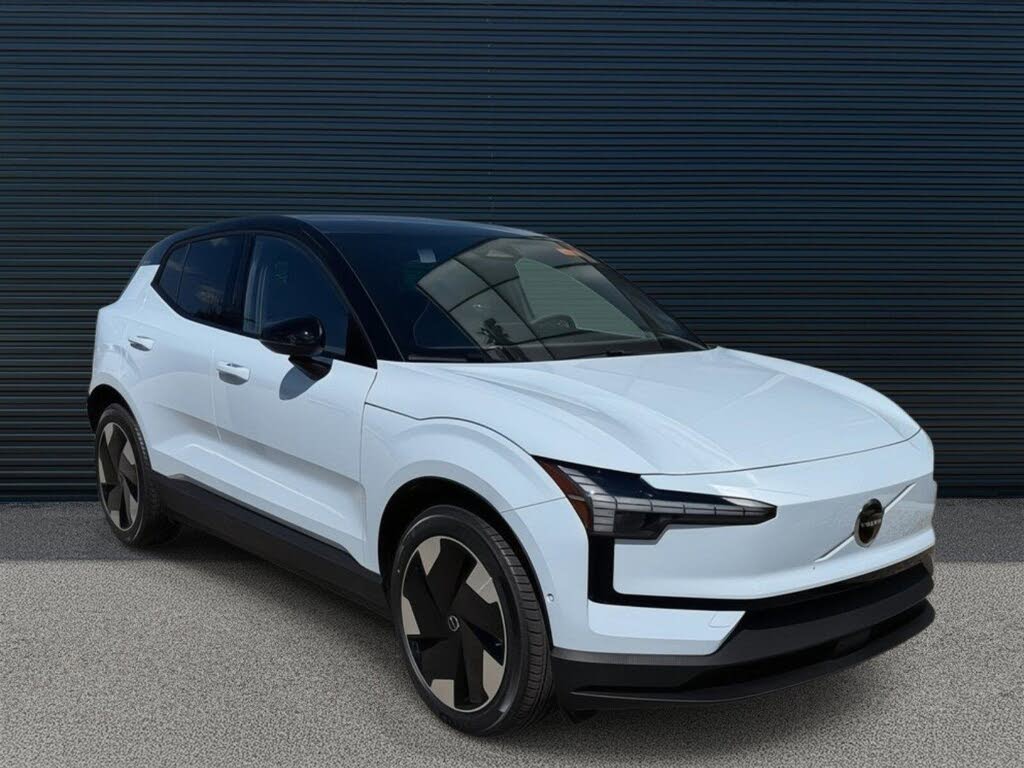 2025 Volvo EX30 Twin Ultra eAWD