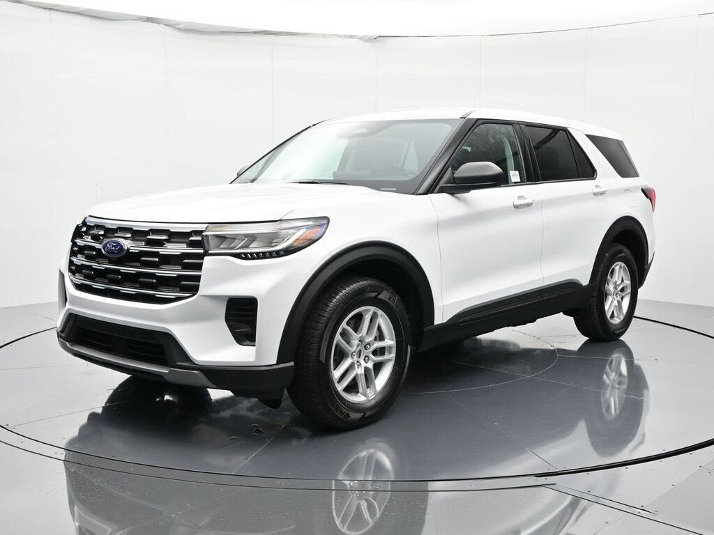 2026 Ford Explorer Active RWD