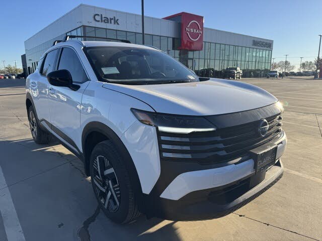 2026 Nissan Kicks SV FWD