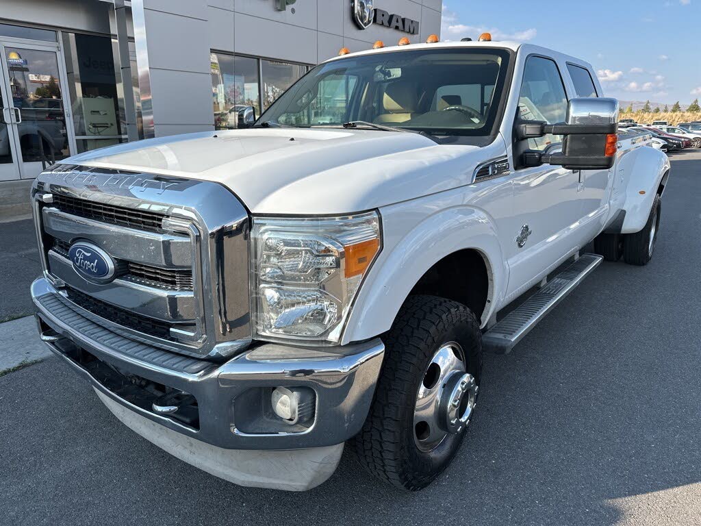 2011 Ford F-350 Super Duty Lariat Crew Cab LB DRW 4WD