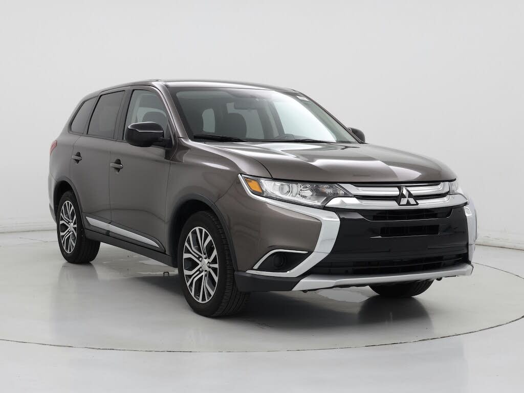 2017 Mitsubishi Outlander ES