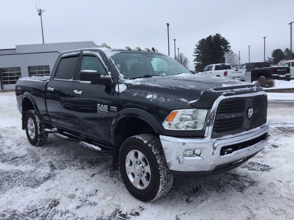 2017 RAM 2500 Big Horn Crew Cab 4WD