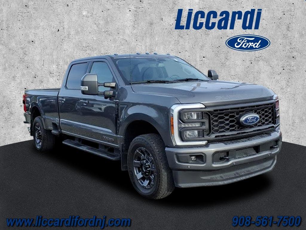 2023 Ford F-250 Super Duty Lariat Crew Cab 4WD