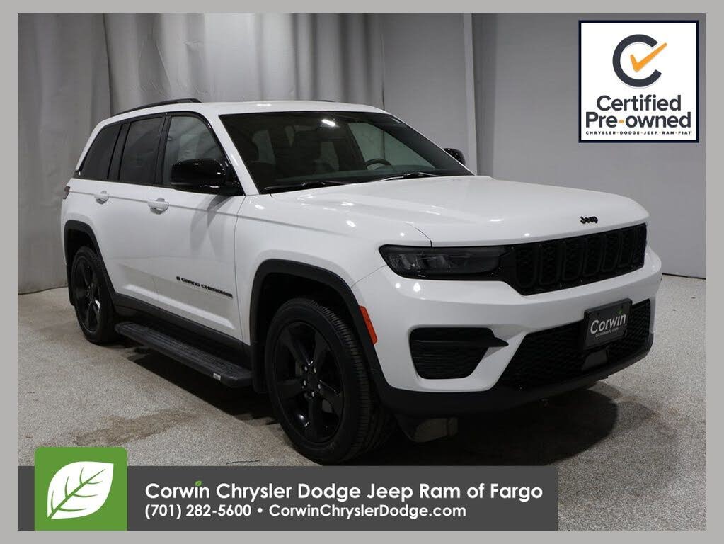 2023 Jeep Grand Cherokee Altitude 4WD