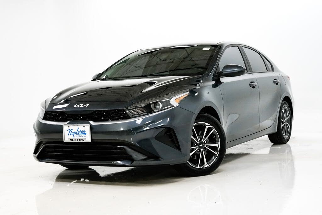 2023 Kia Forte LXS FWD