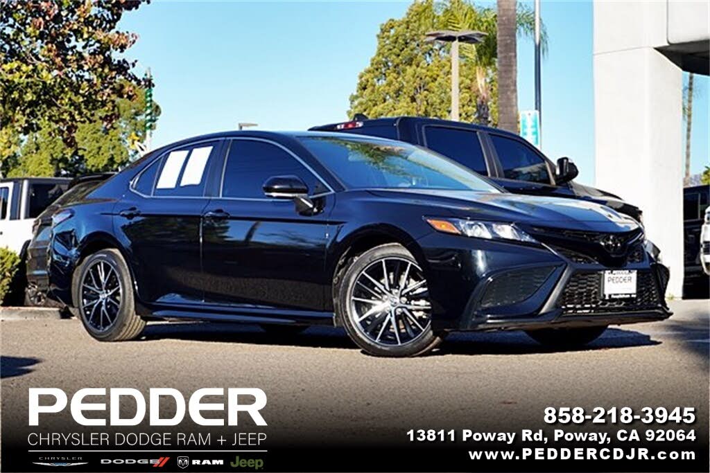 2023 Toyota Camry SE FWD