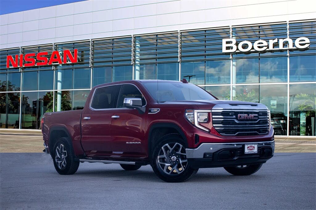 2024 GMC Sierra 1500 SLT Crew Cab 4WD