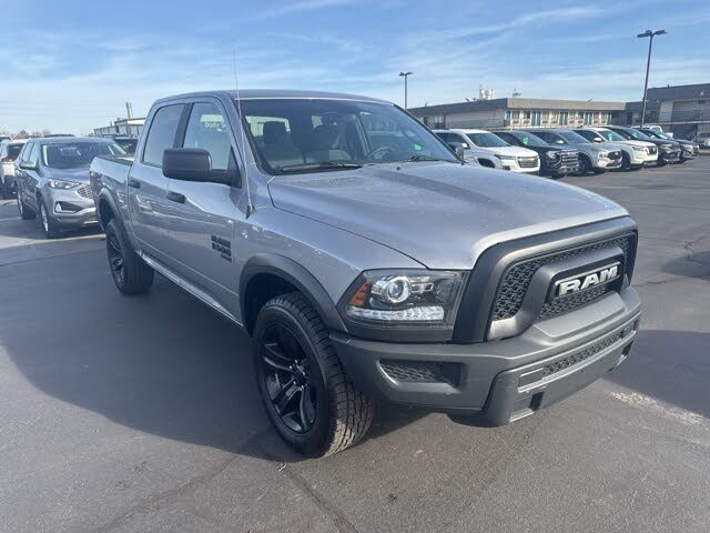 2024 RAM 1500 Classic Warlock Crew Cab 4WD