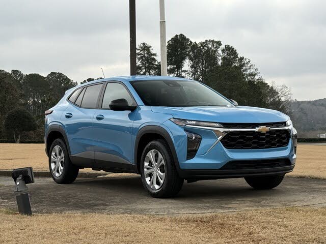 2025 Chevrolet Trax LS FWD