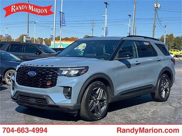 2025 Ford Explorer ST AWD