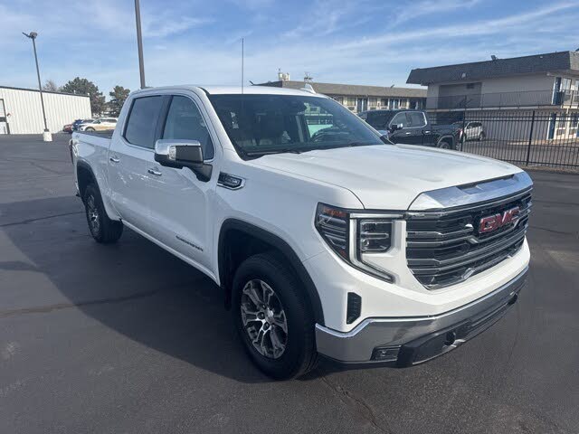 2025 GMC Sierra 1500 SLT Crew Cab 4WD