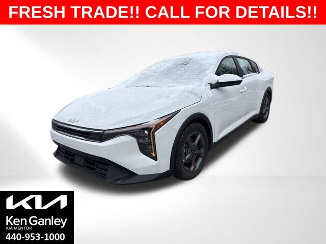 2025 Kia K4 LXS FWD