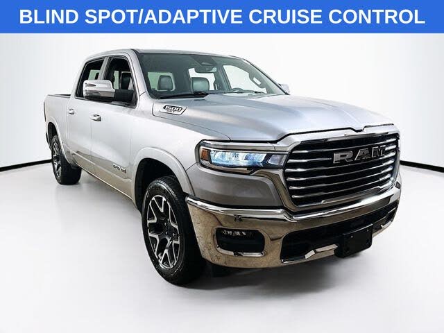 2025 RAM 1500 Laramie Crew Cab 4WD